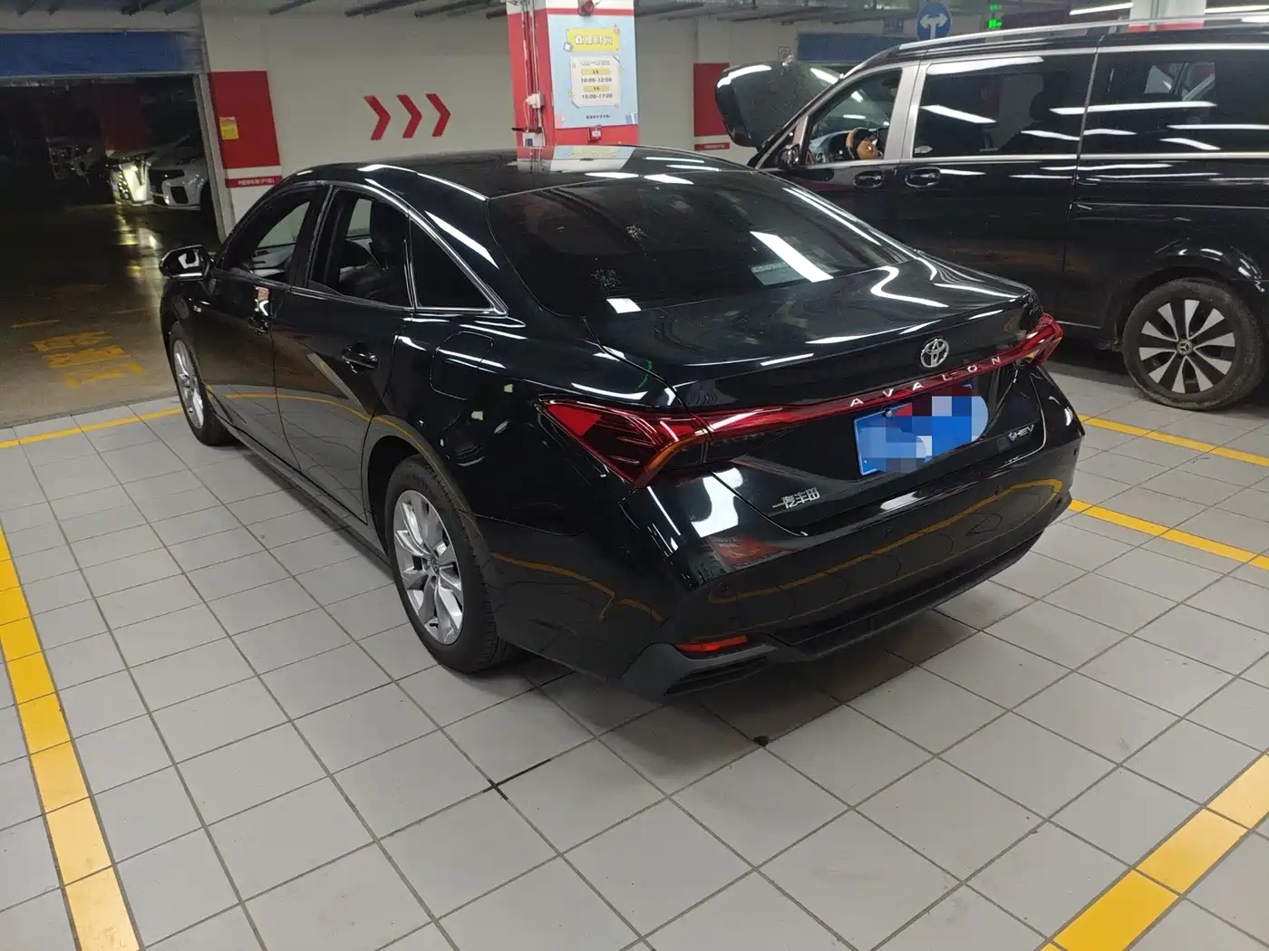 Toyota Avalon 2024 Model Hybrid 2.0L Premium Selection Edition фото 6