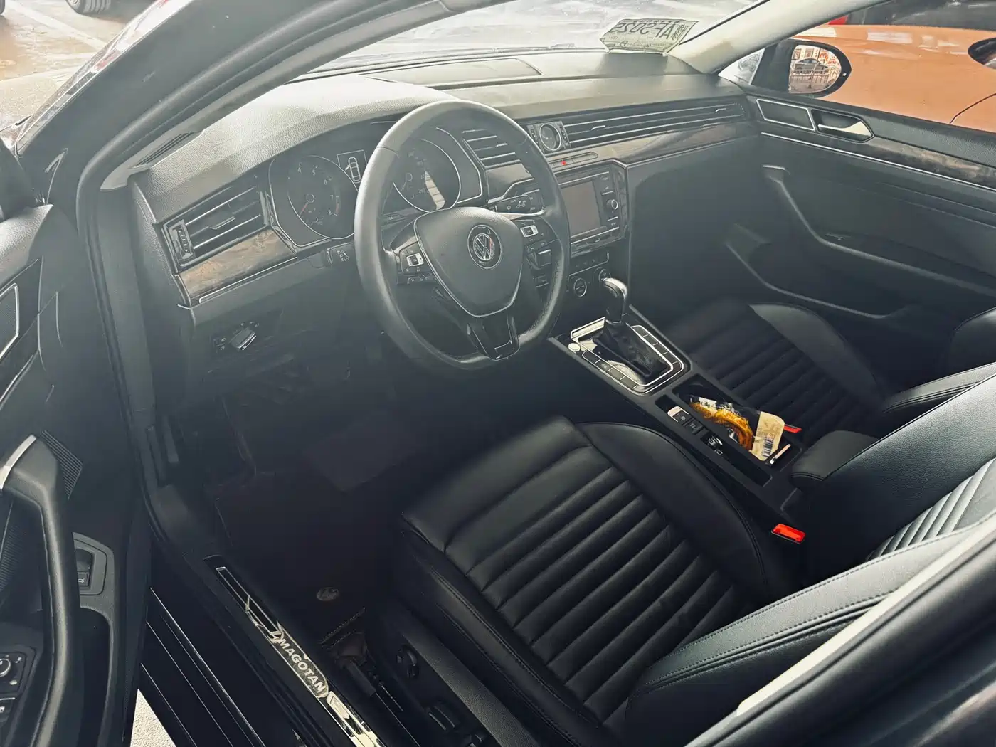 Volkswagen Magotan 2018 Facelift 330TSI DSG Luxury фото 4
