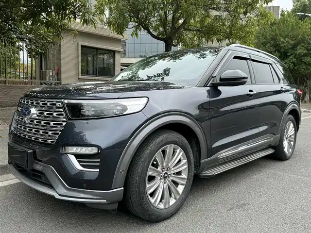 FORD EXPLORER