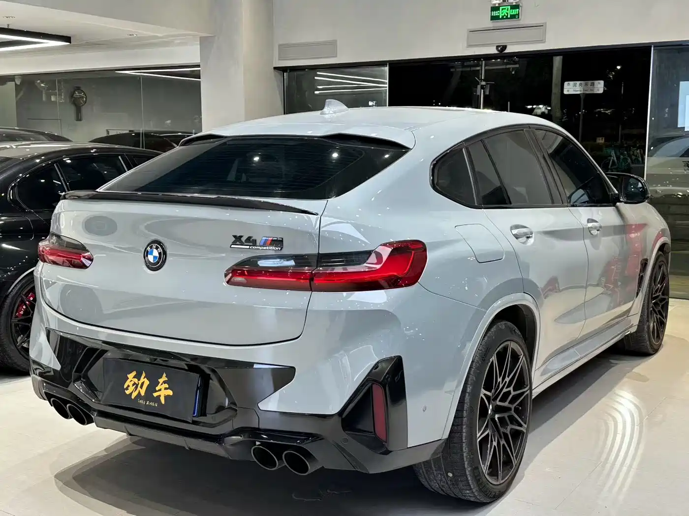 BMW X4M
