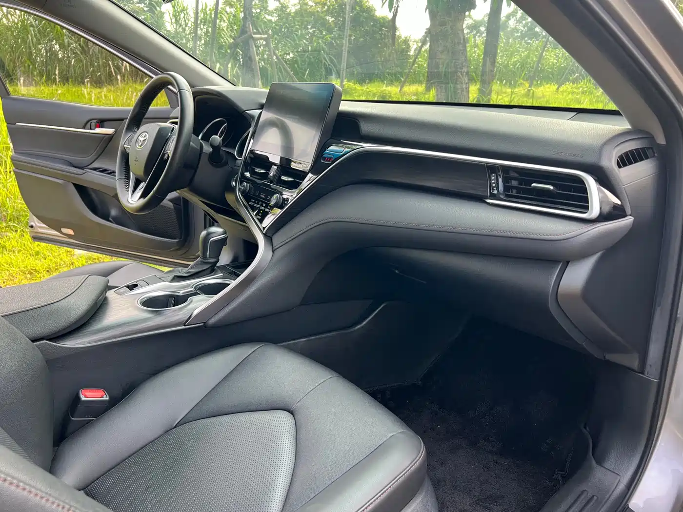 Toyota Camry 2021 2.0G Luxury Edition фото 21
