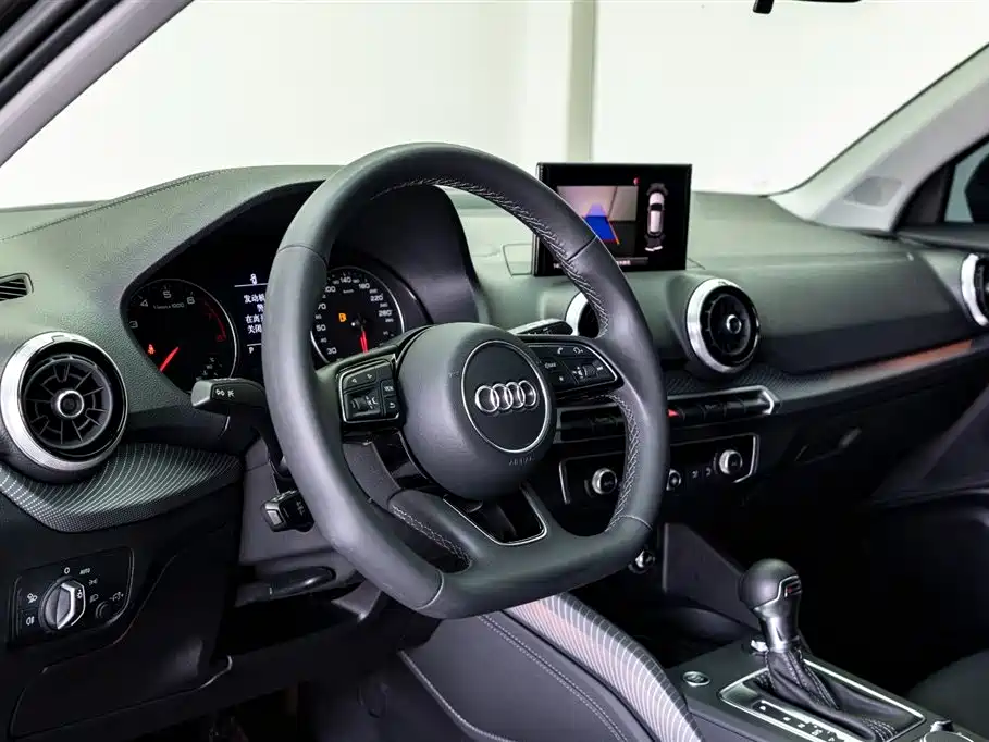 Audi Q2L 2024 Facelift 35TFSI Fashion Dynamic фото 18