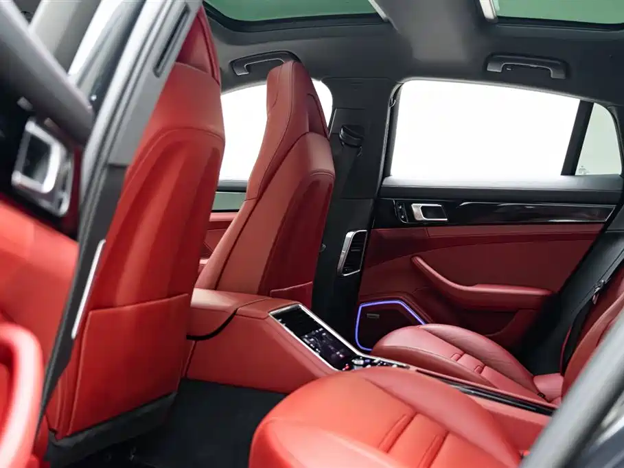 PORSCHE PANAMERA NEW ENERGY