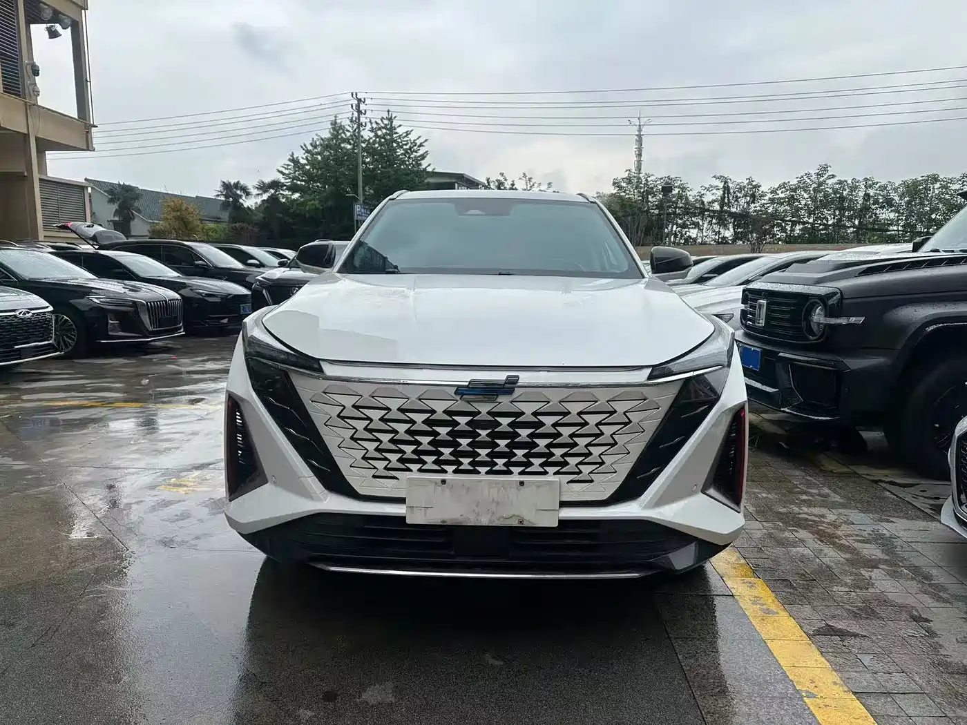 CHANGAN CHANGAN AUCHAN Z6