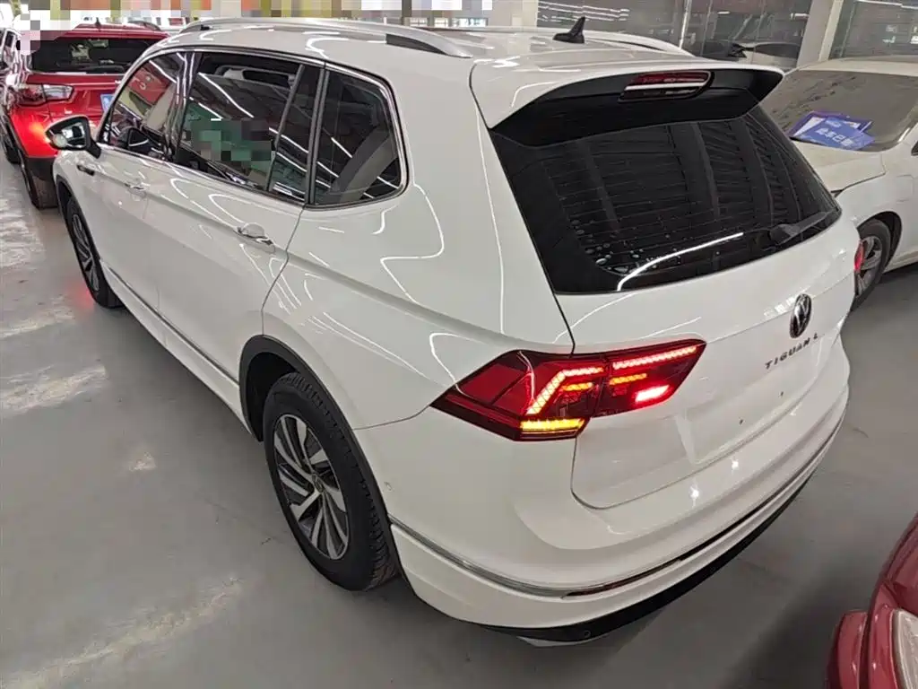 Volkswagen Tiguan L PHEV 2021 430PHEV Plug-in Hybrid Flagship фото 5
