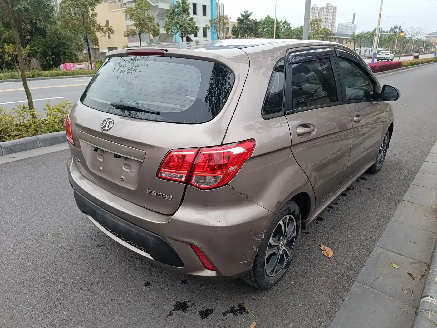 BAIC E-Series 2015 2013 Hatchback 1.5L Automatic Letian Edition