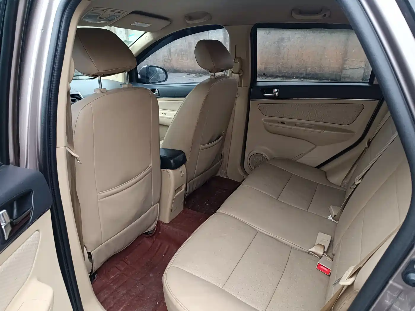 BAIC E-Series 2015 2013 Hatchback 1.5L Automatic Letian Edition
