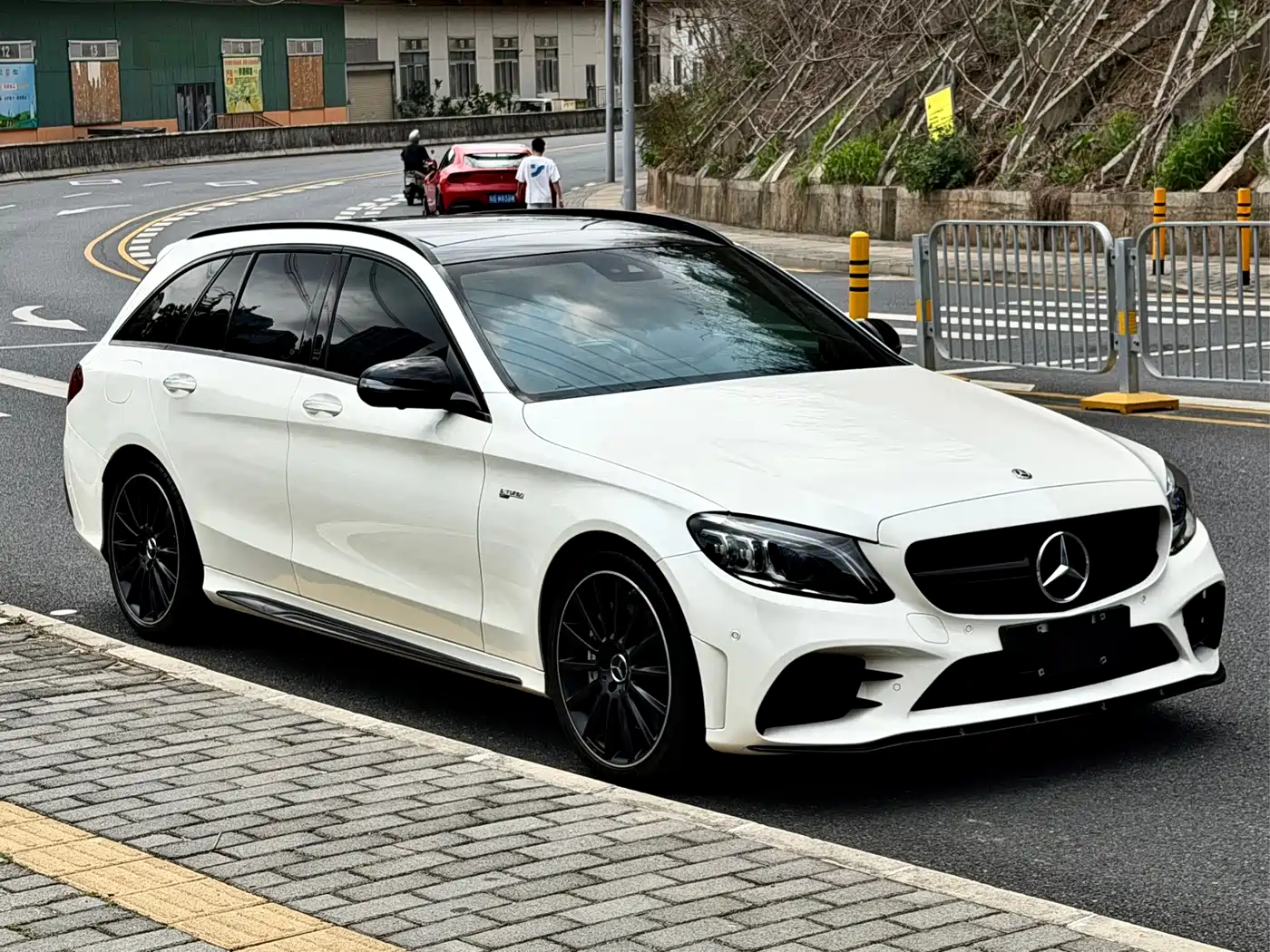 Mercedes-Benz C-Class AMG 2019 AMG C 43 4MATIC Estate Special Edition фото 3