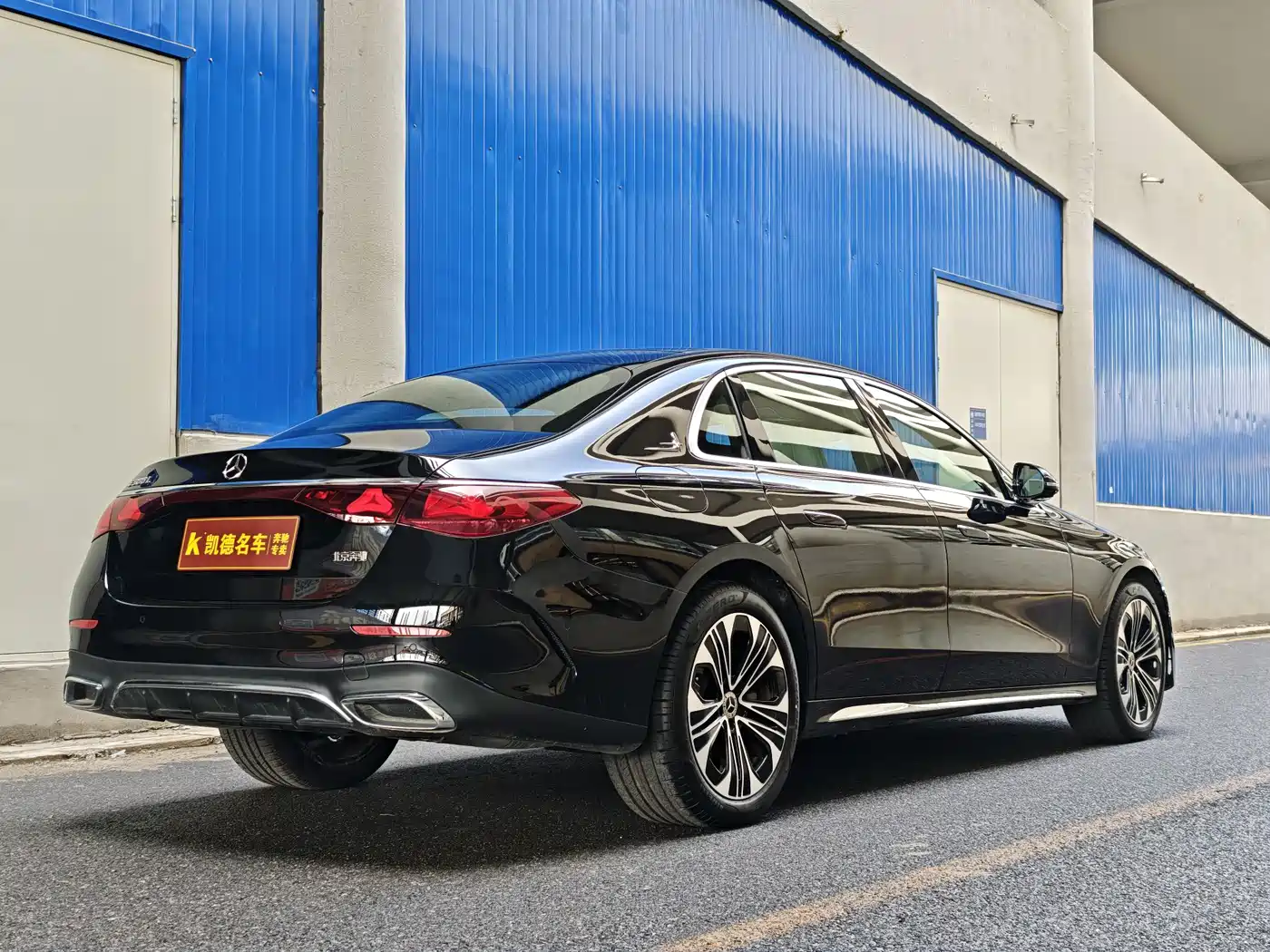 Mercedes-Benz E-Class 2024 E 300 L Fashion Sport фото 7
