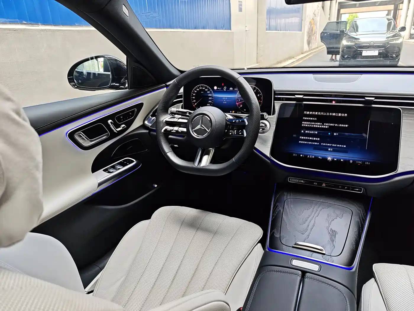 Mercedes-Benz E-Class 2024 E 300 L Fashion Sport фото 13