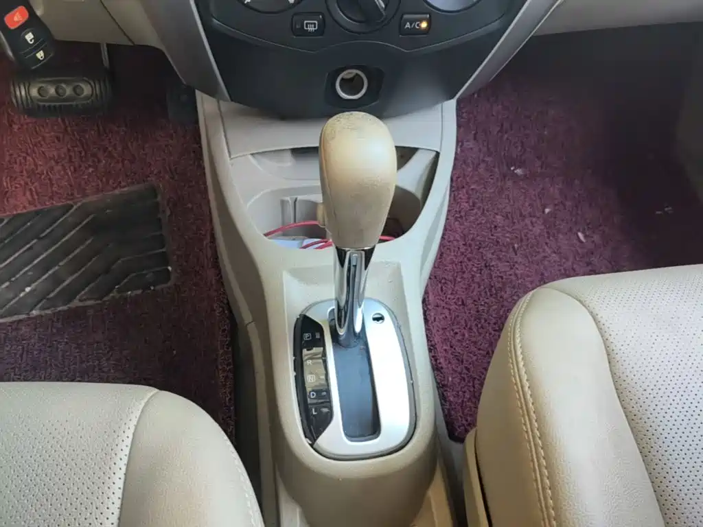 Nissan Livina 2018 2015 1.6XE CVT Comfort Edition