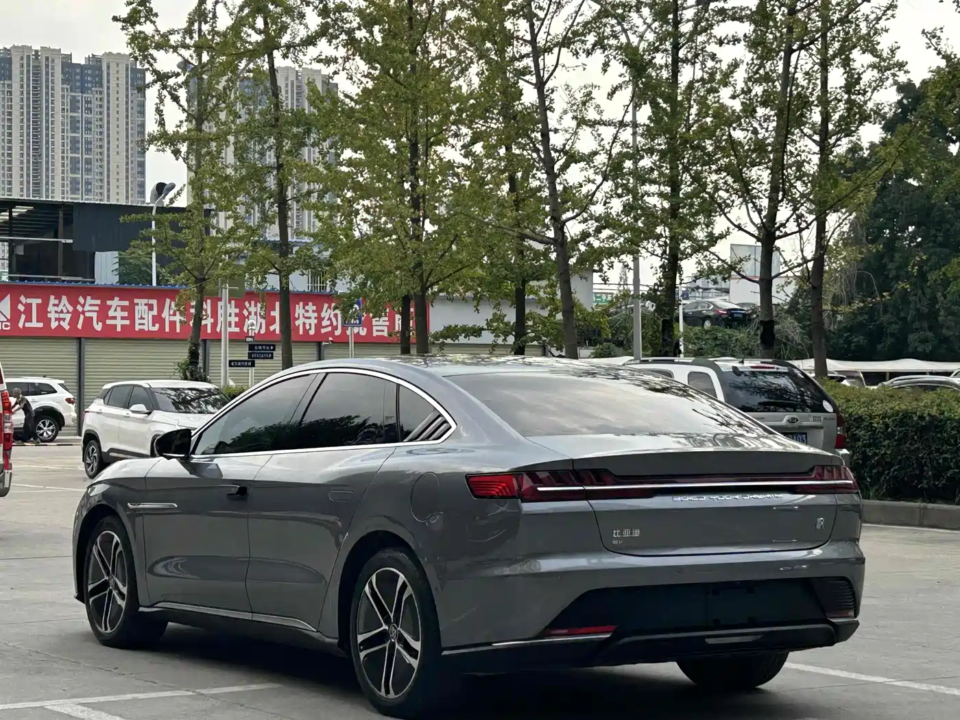 BYD HAN