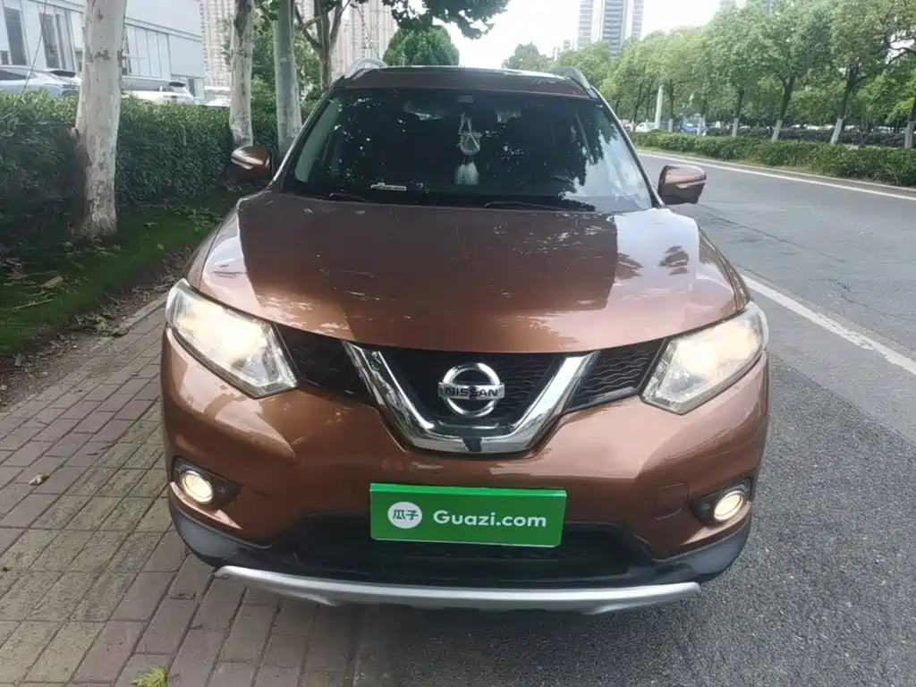 Фото 3 - Nissan X-Trail
