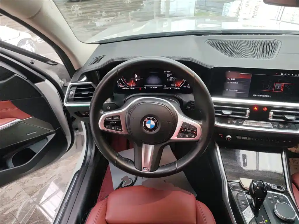 BMW 3-SERIES