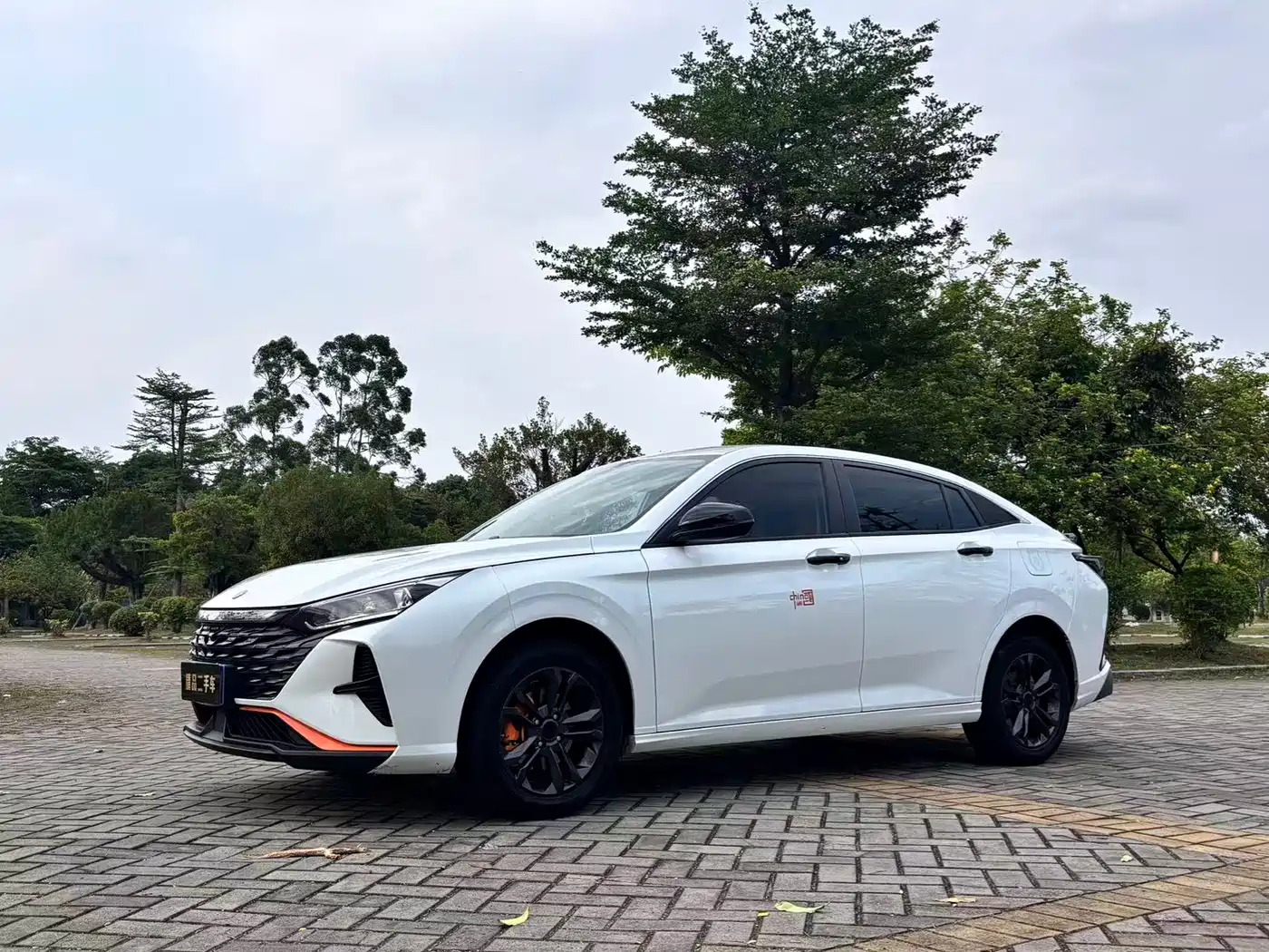  Dongfeng Aeolus Yixuan 2023 1.5L Automatic Glory Edition