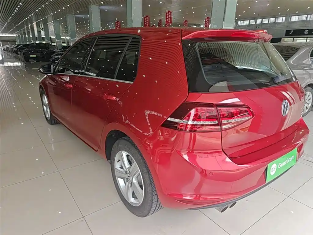 Volkswagen Golf 2017 230TSI Auto Comfort Millionth Anniversary Edition фото 5