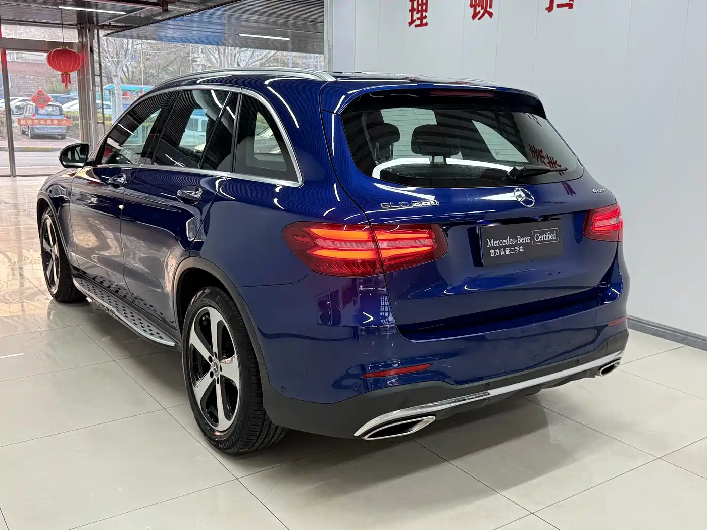 Mercedes-Benz GLC 2018 Facelift GLC 260 4MATIC Luxury фото 11