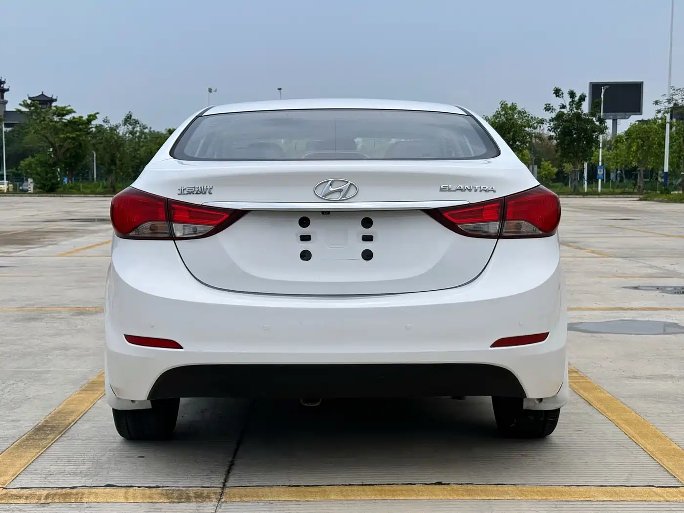 Hyundai Langdong 2016 1.6L Automatic Premium Edition фото 36