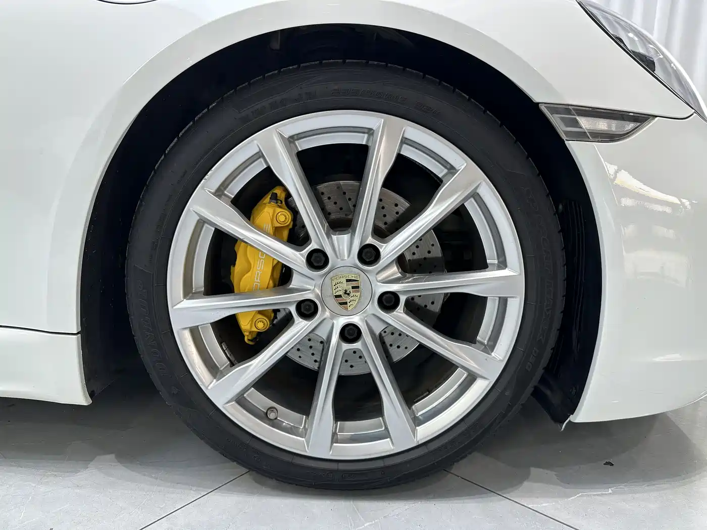 Porsche 718 2016 Cayman 2.0T фото 15
