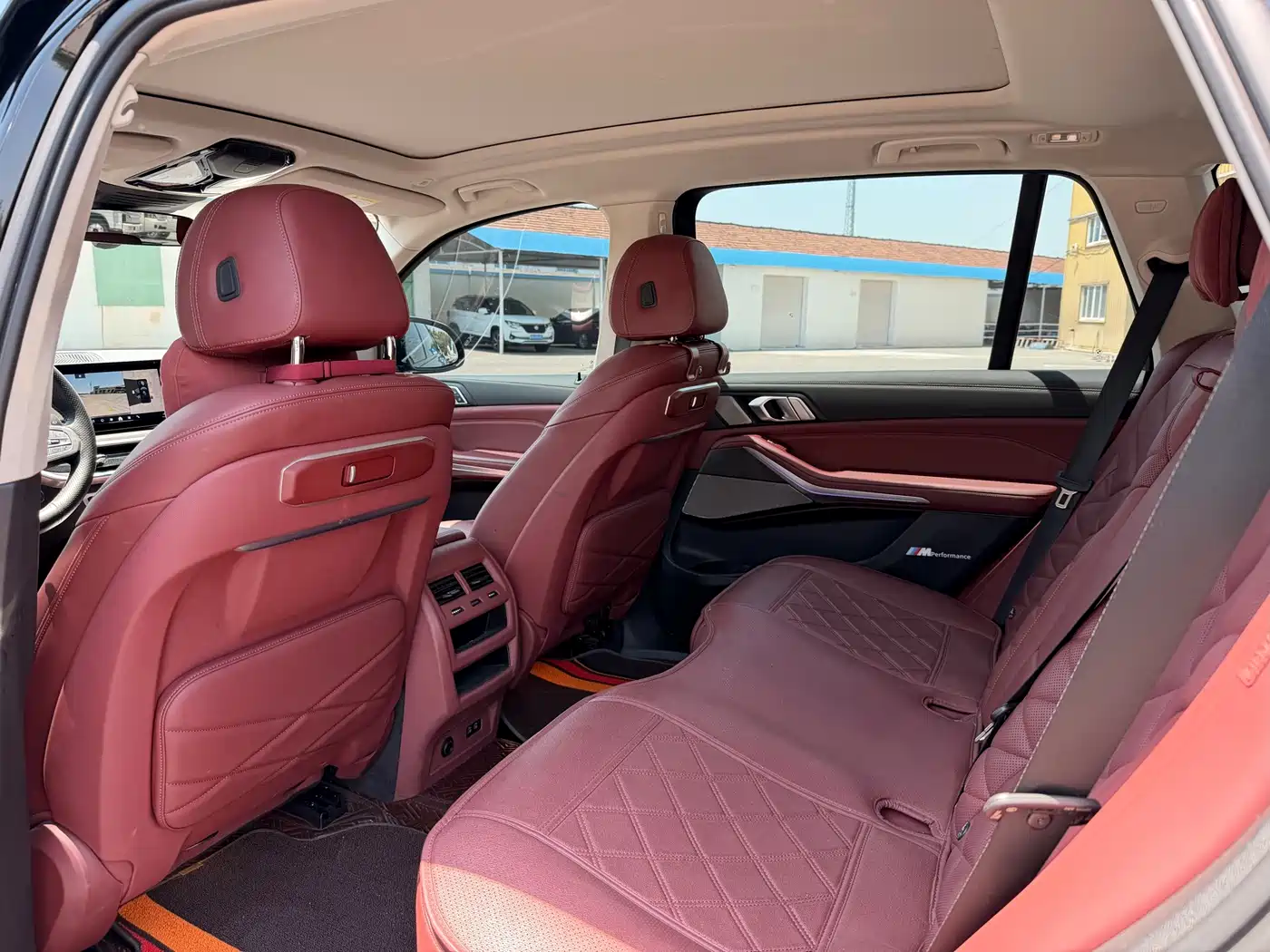 BMW X5 2023 xDrive 30Li Premium M Sport Package фото 5