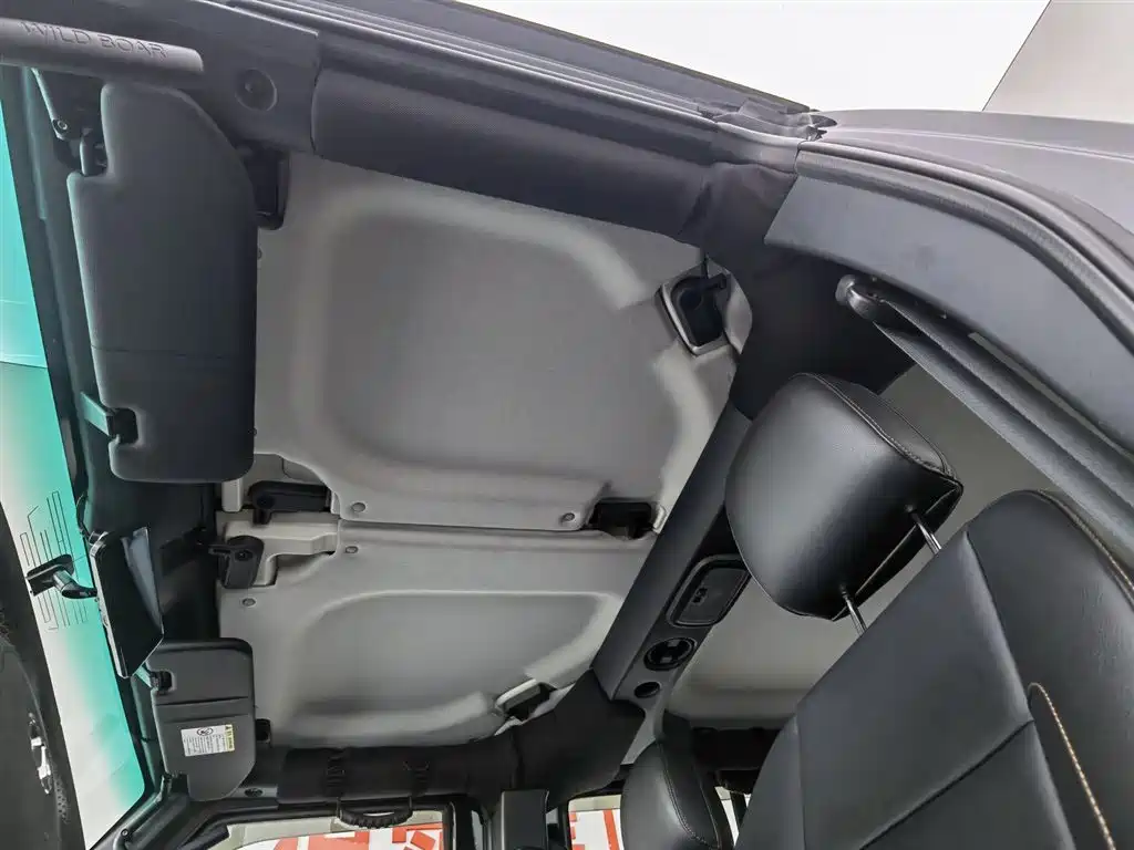 BAIC ORV Beijing Offroad BJ40 2016 Model 40L 2.0T Manual 4WD Premium фото 14