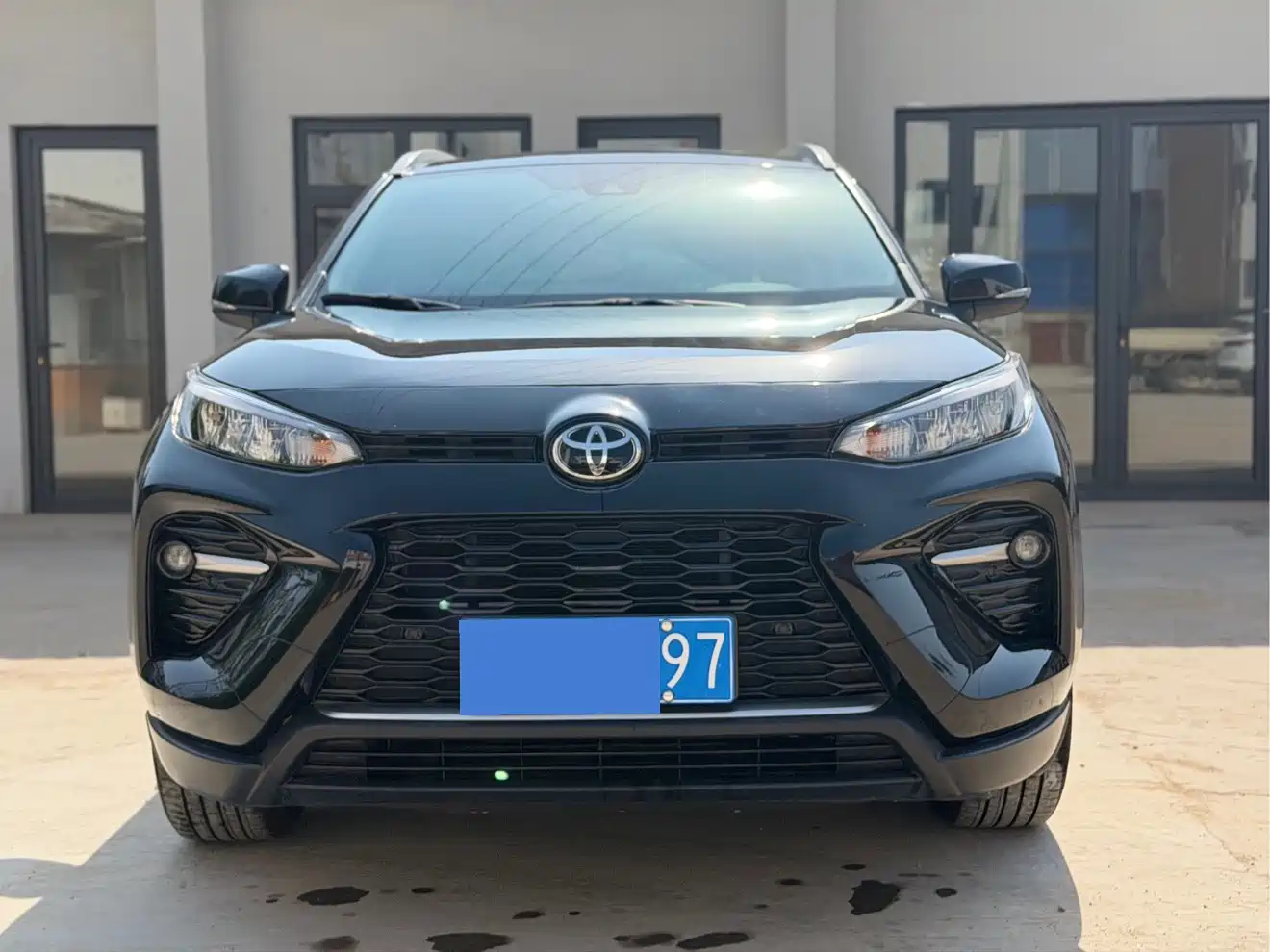 Toyota Wildlander 2024 2.0L CVT FWD Leading Edition фото 2