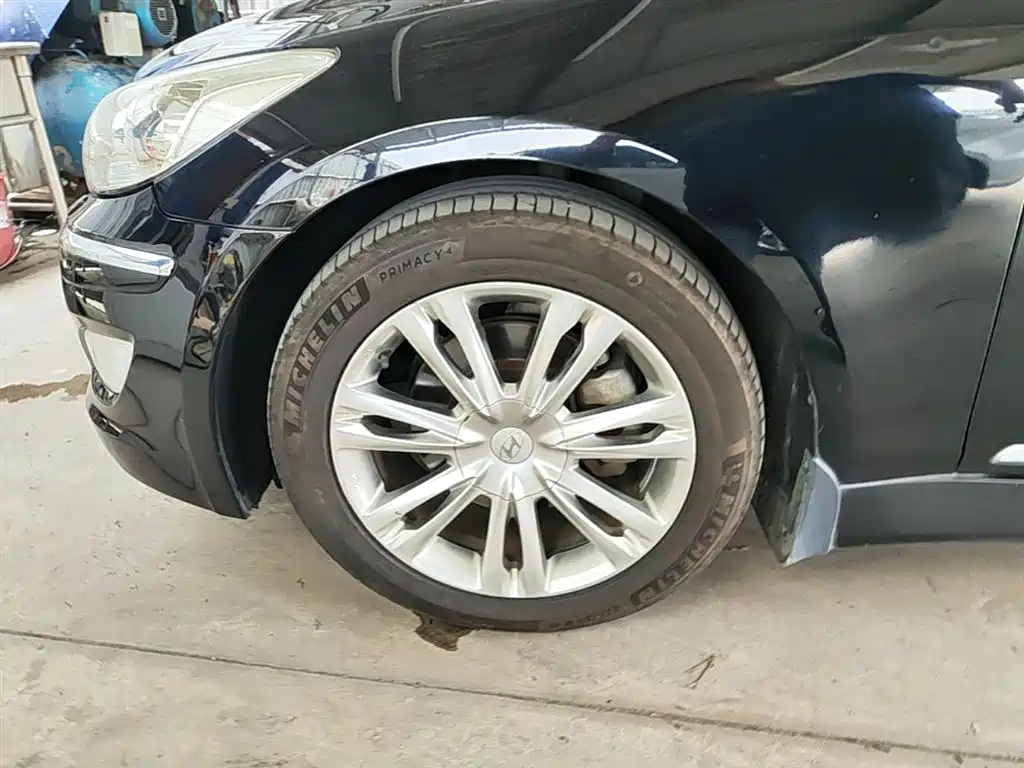 Hyundai Genesis 2012 3.0L GDI Luxury фото 23
