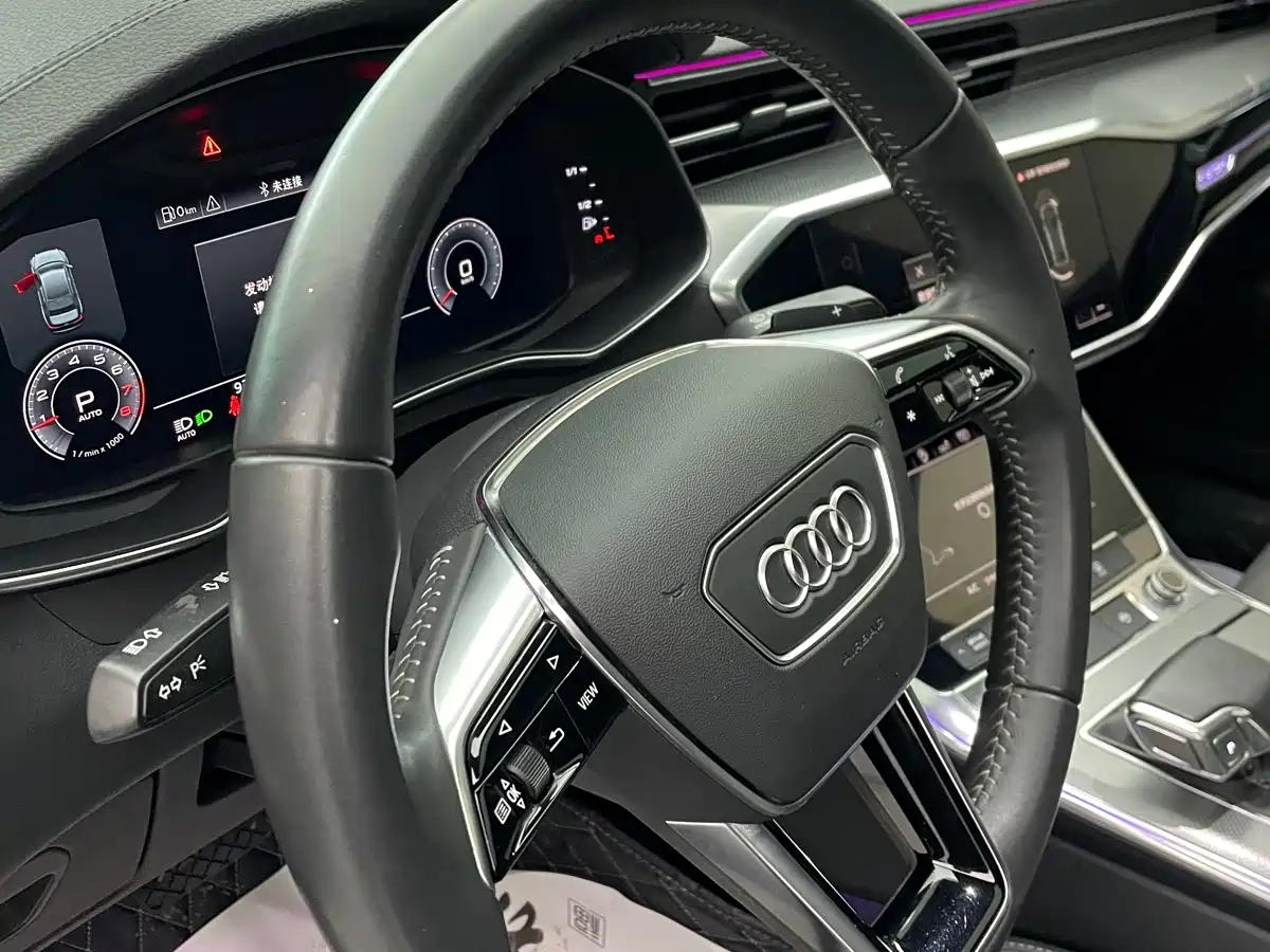 Audi A6L 2020 40 TFSI Luxury Dynamic фото 19