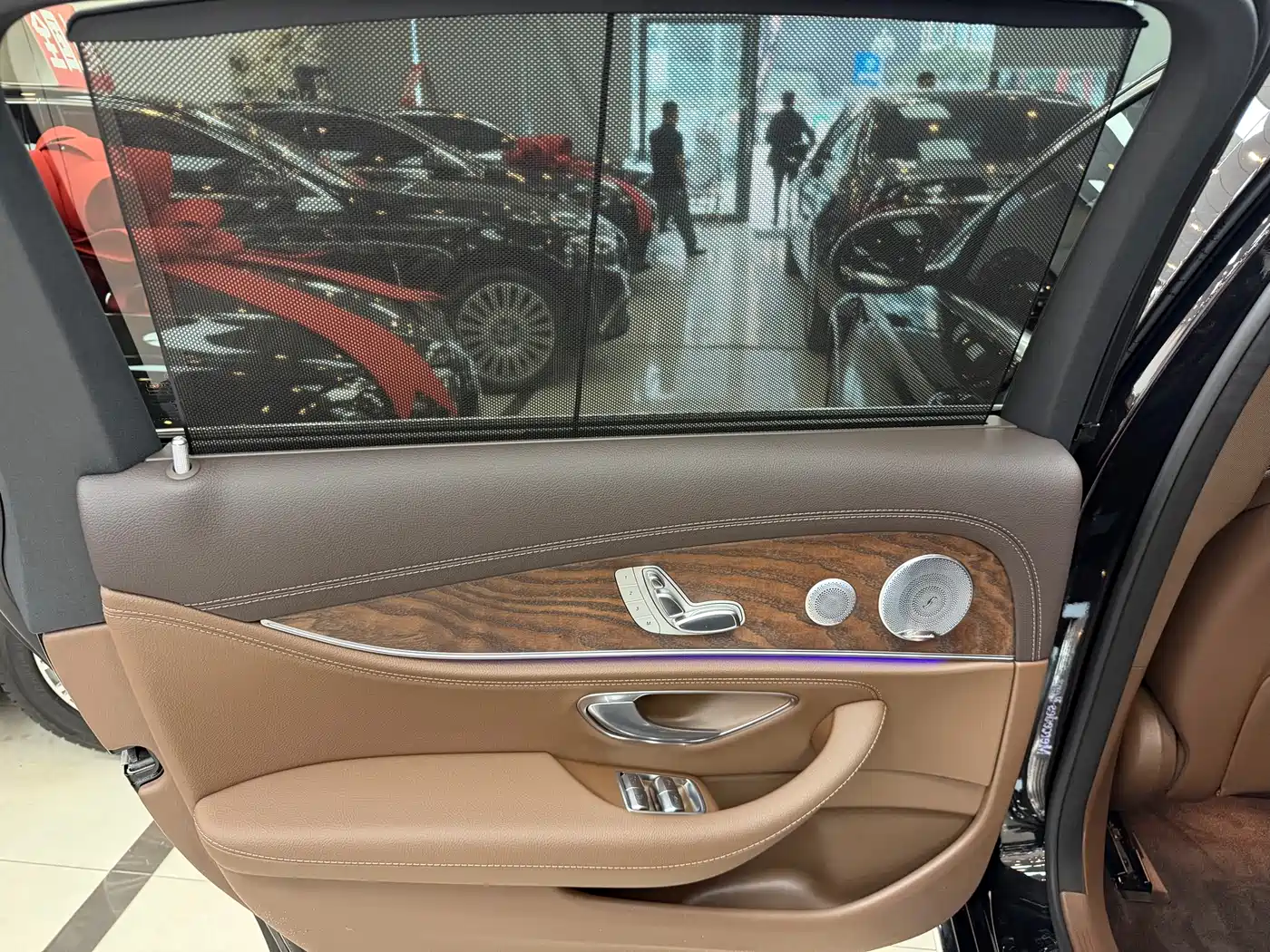 Mercedes-Benz E-Class 2021 Facelift E 300 L Premium фото 13