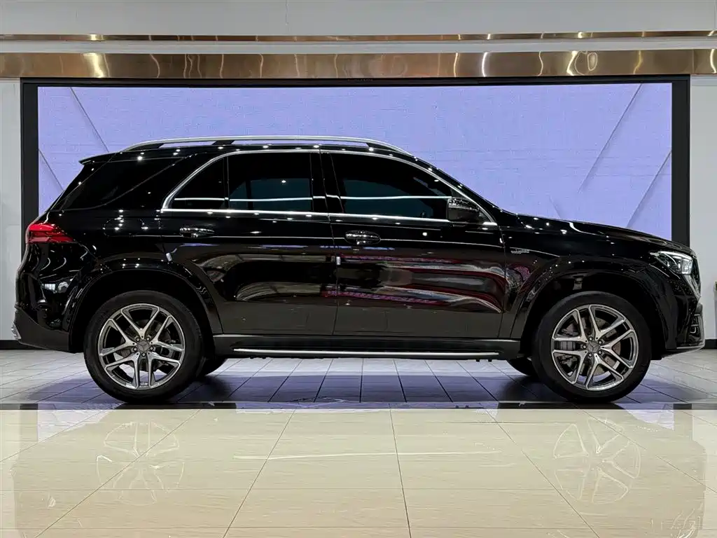 MERCEDES-BENZ GLE AMG