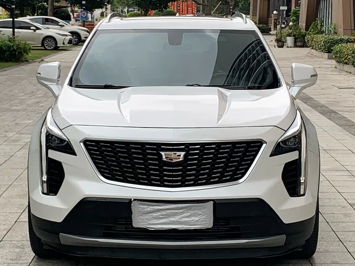 Cadillac XT4 2020 28T FWD Leading Trim фото 2