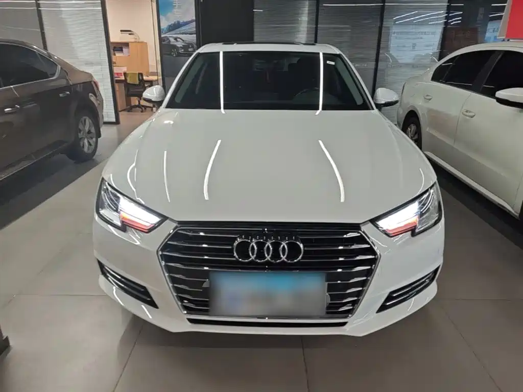 Audi A4L 2018 30th Anniversary 40 TFSI Progressive фото 3