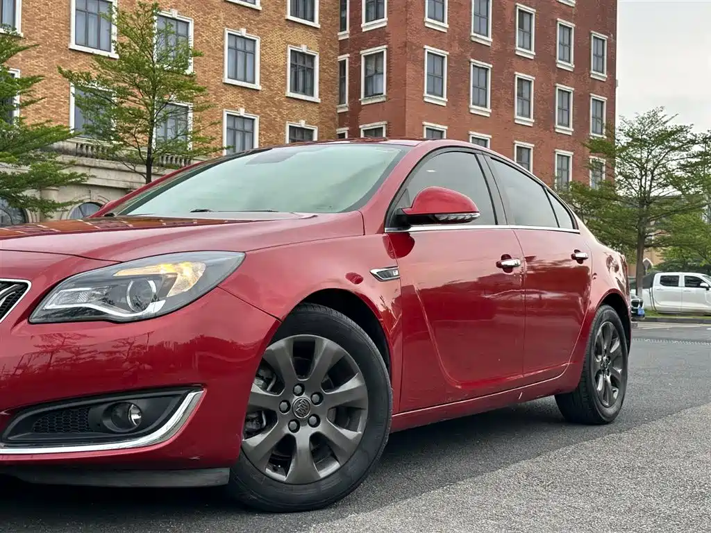 Buick Regal 2015 1.6T Elite Tech Edition фото 11