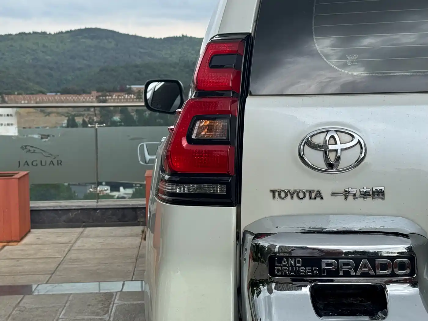 Toyota Prado 2019 3.5L Automatic TX-L Zunxiang Edition with Rear-mounted Spare Tire фото 7