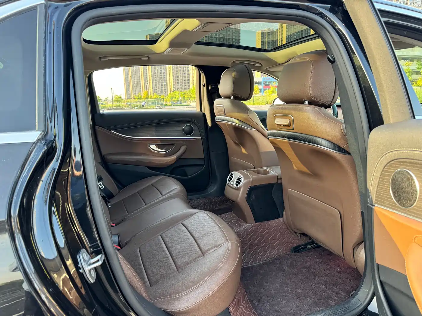 Mercedes-Benz E-Class 2020 Facelift E 300 L Sport Fashion фото 20
