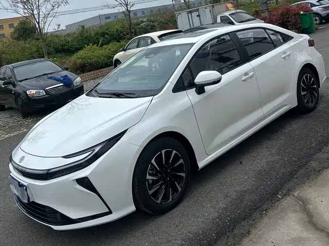 TOYOTA COROLLA 2026