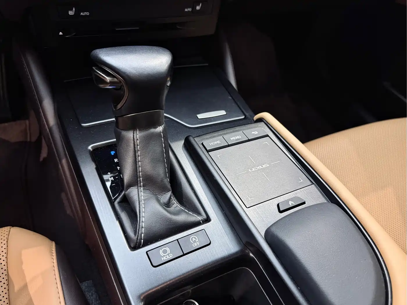 Lexus ES 2020 200 Excellence фото 15
