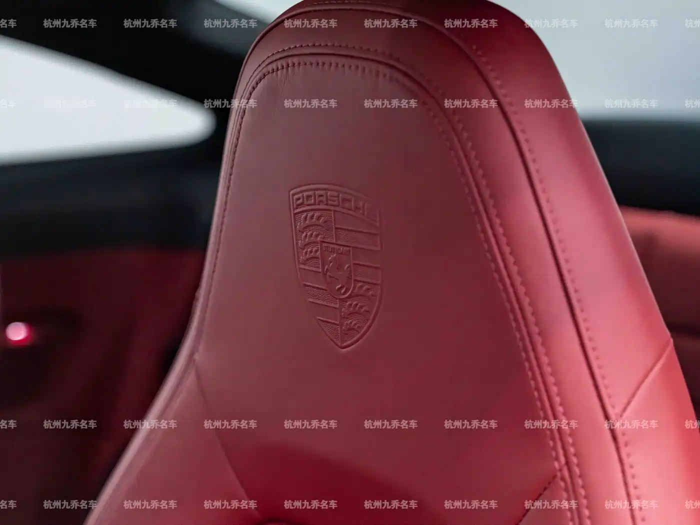 Porsche 911 2023 Carrera 3.0T фото 26