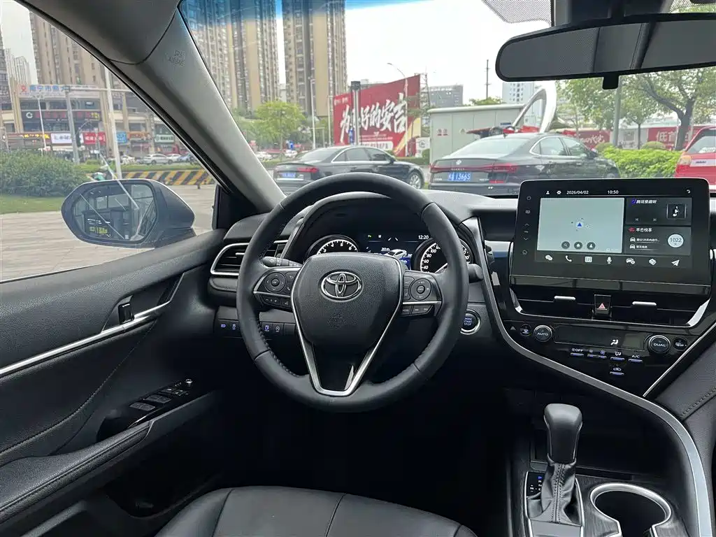 Toyota Camry 2023 2.0G Luxury Edition фото 20