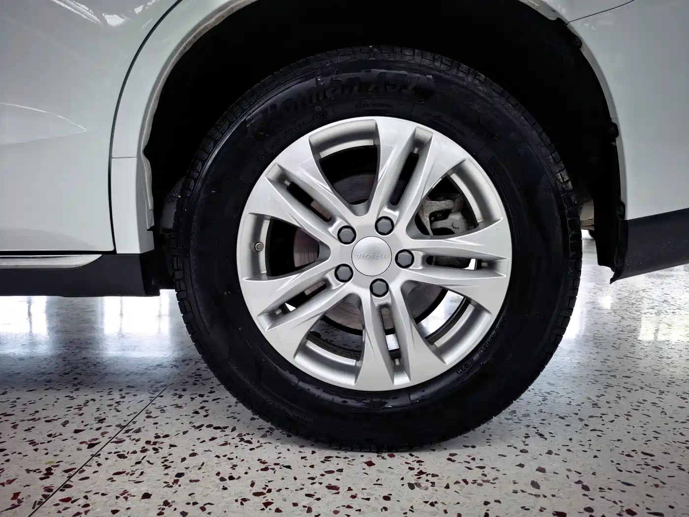 Haval M6 2021 PLUS 1.5T DCT Elite Smart Connect фото 24