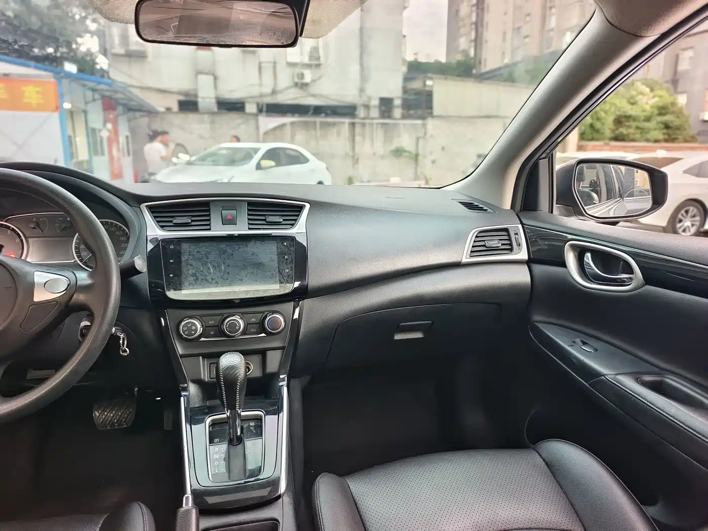 Фото 8 - Nissan Sylphy