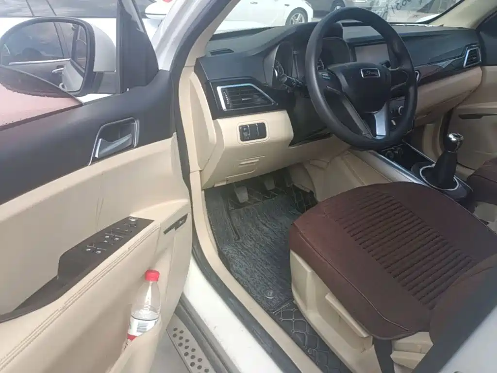 Zotye Damai X5 2017 2017 Value Edition 1.6L Manual Fashion