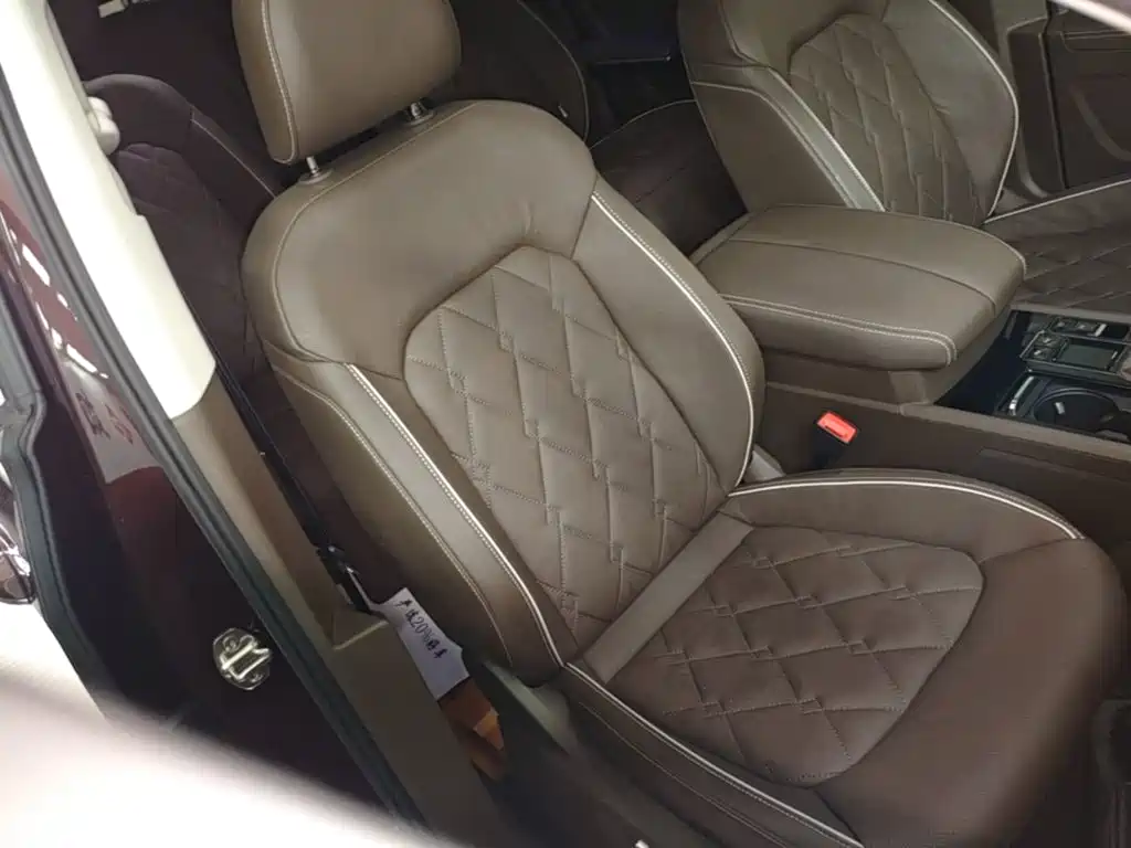 Volkswagen Viloran 2020 2020 380TSI Premium