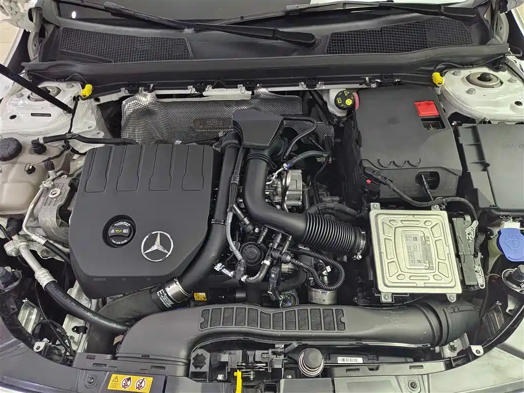 Mercedes-Benz A-Class 2022 Facelift III A 200 L Sport Sedan Fashion фото 16