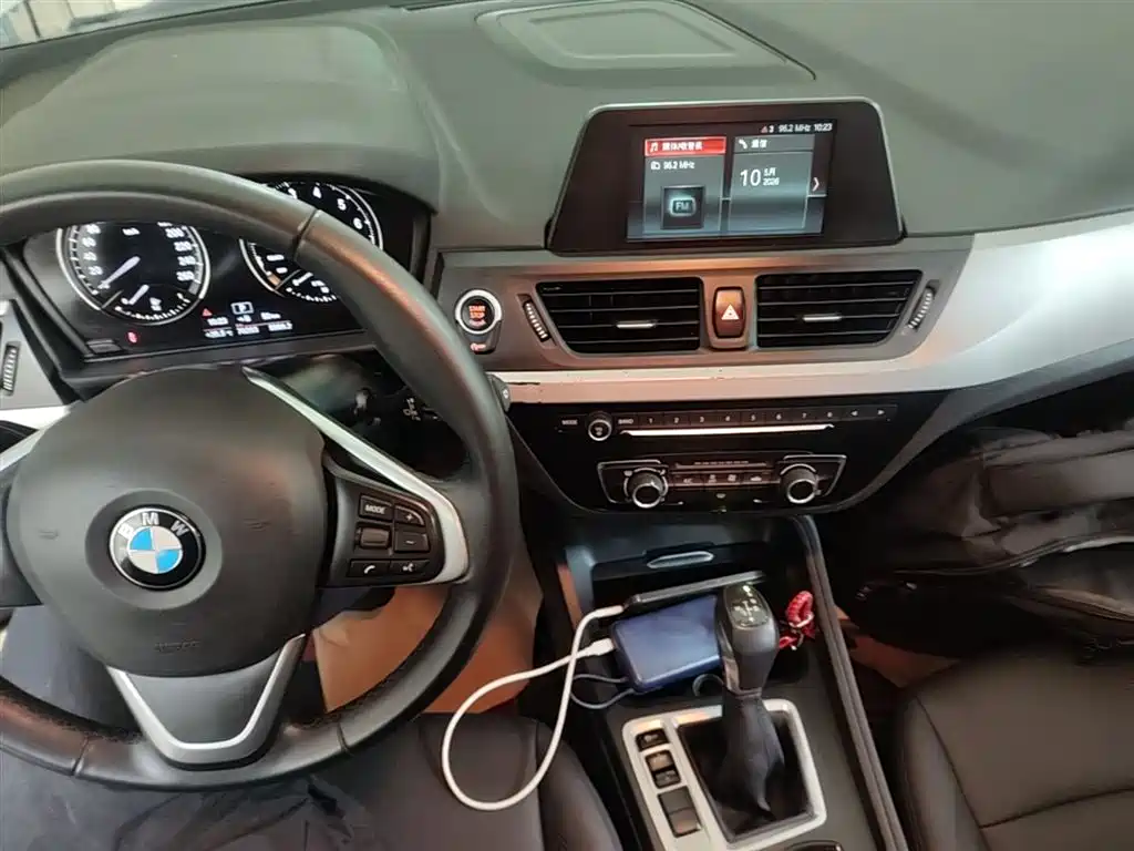 BMW 1 Series 2018 118i Fashion Edition фото 13