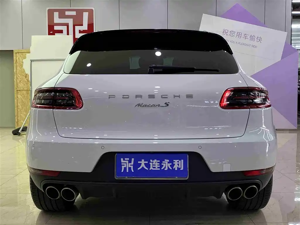 Porsche Macan 2016 Macan S 3.0T фото 16