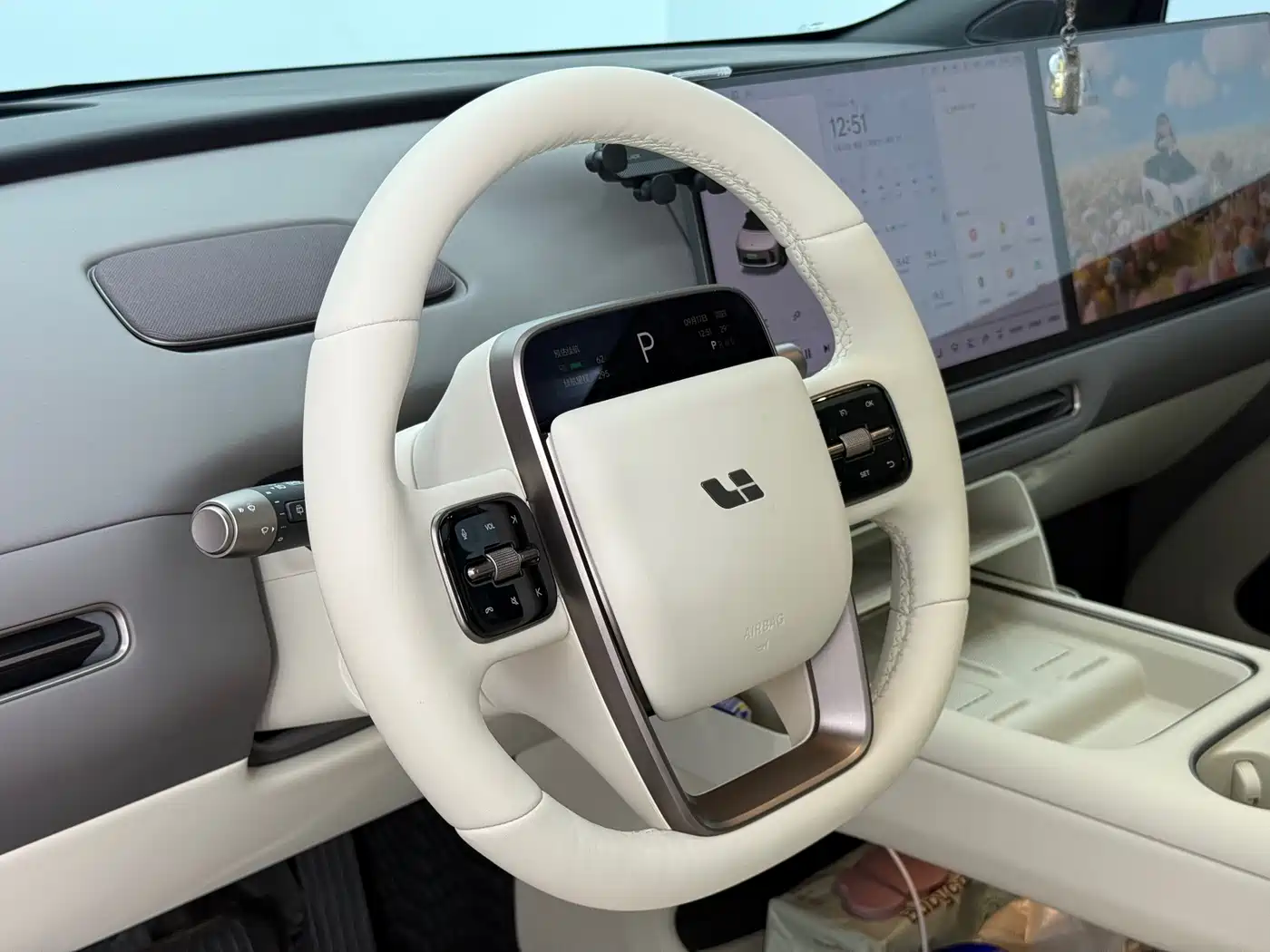 Li Auto i6 2026 2025 4WD Base Model