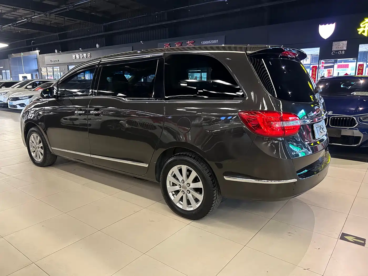 Buick GL8 2017 25S Premium Model China V фото 11