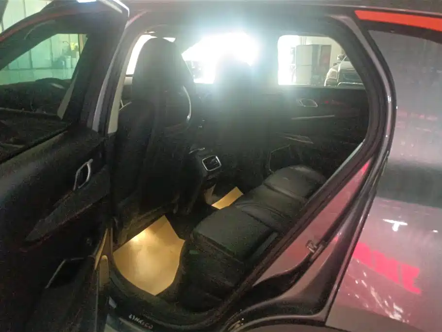 Lynk & Co 01 2019 2.0T 2WD Pro Edition China V фото 11