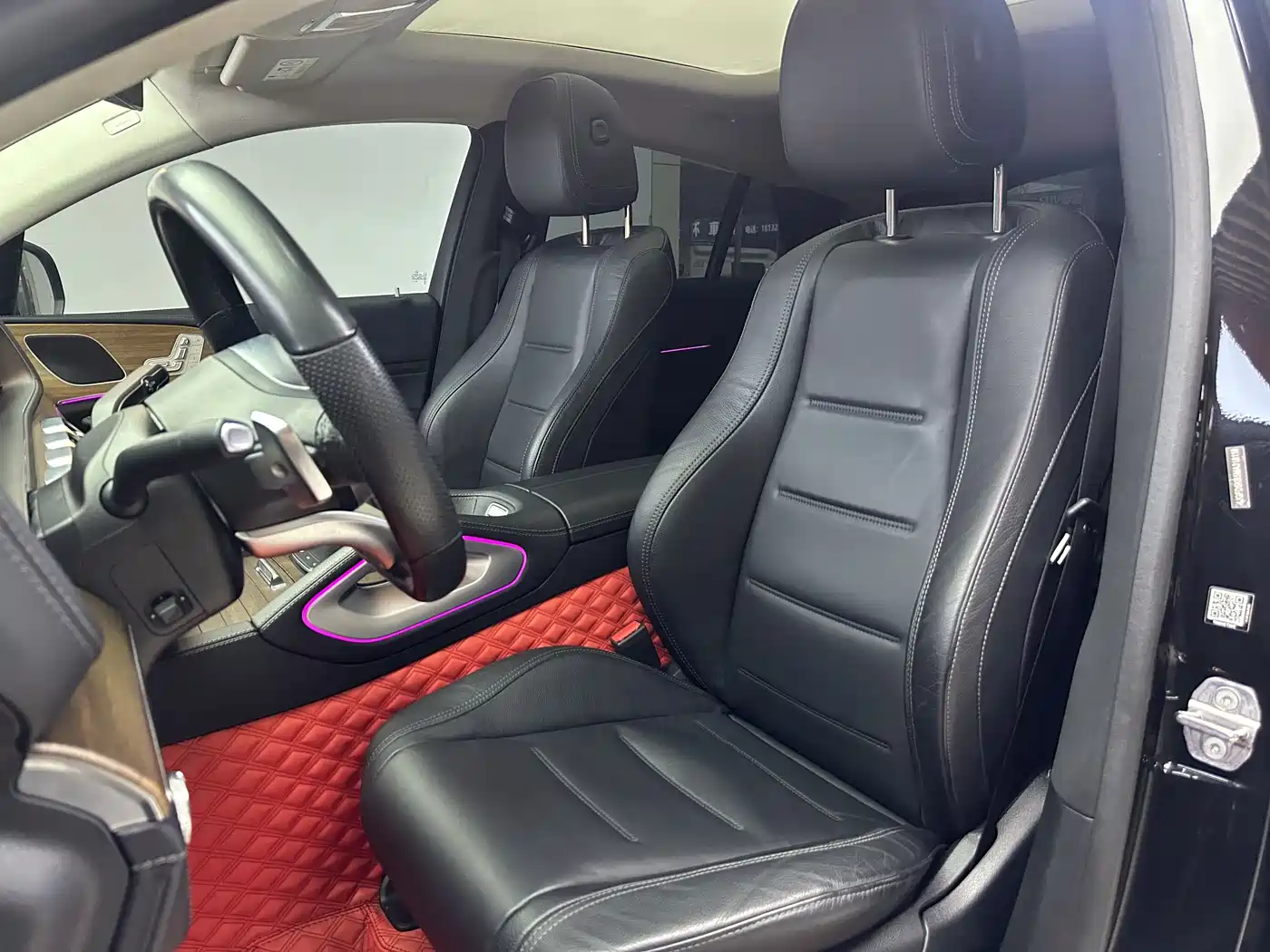 Mercedes-Benz GLE Coupe 2020 GLE 450 4MATIC Coupe SUV Luxury фото 16